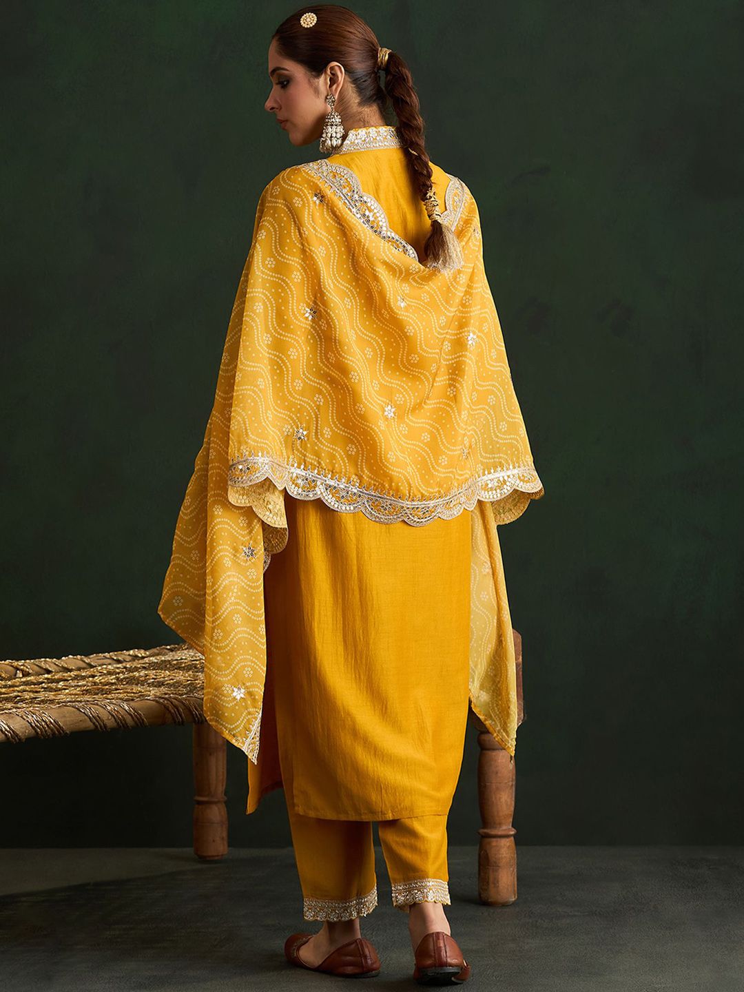 Dhiyona IE Women Ethnic Motifs Embroidered Regular Kurta with Trousers & With Dupatta