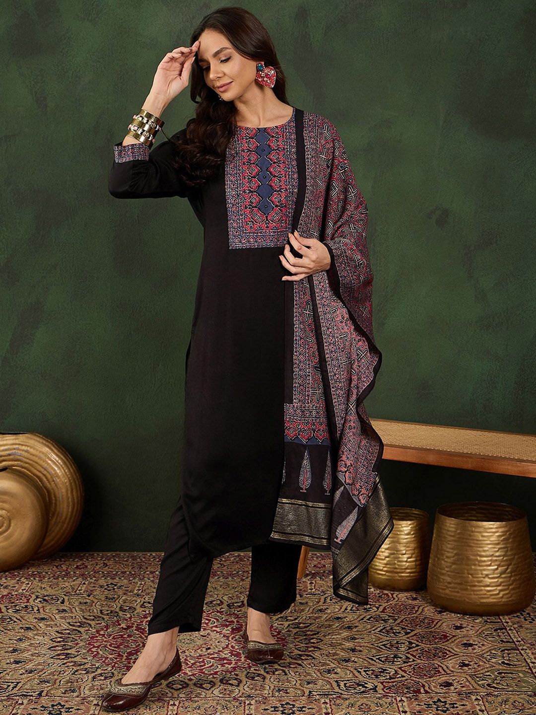 Dhiyona SN Women's Floral Printed Kurta with Trousers & Dupatta