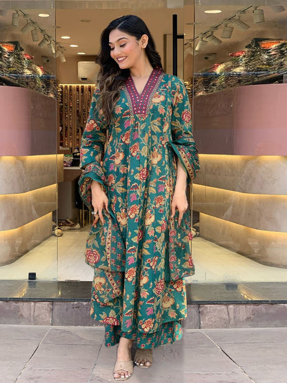 Dhiyona KL Women Floral Printed V-Neck Anarkali Kurta with Palazzos & Dupatta