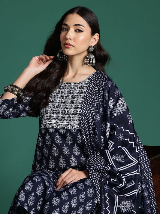 Dhiyona IE Ethnic Motifs Printed Thread Work Kurta with Trousers & With Dupatta