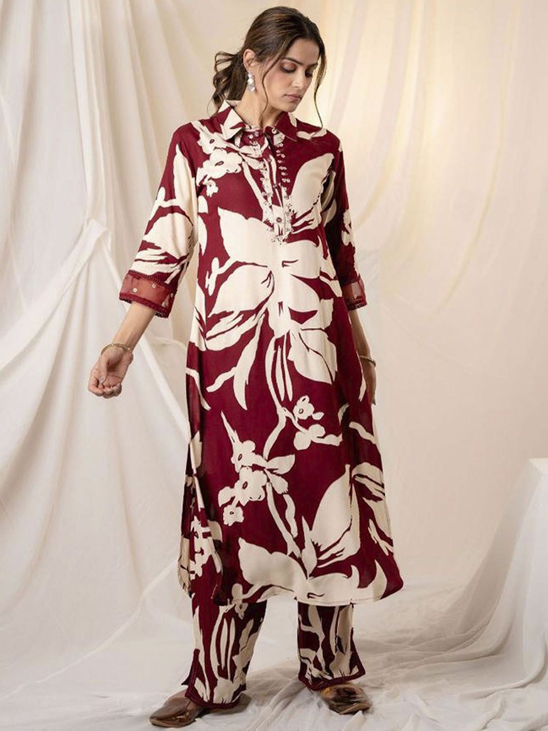 Dhiyona IE Floral Printed Three-Quarter Sleeves Tunic With Trouser