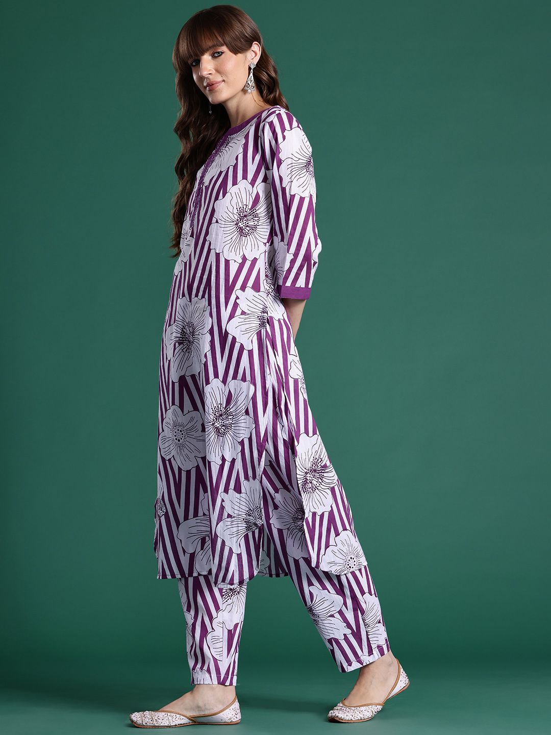 Floral Printed Regular Sequinned Pure Cotton Kurta with Trousers