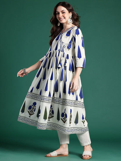Ethnic Motifs Printed Angrakha Pure Cotton Kurta with Trousers & Dupatta