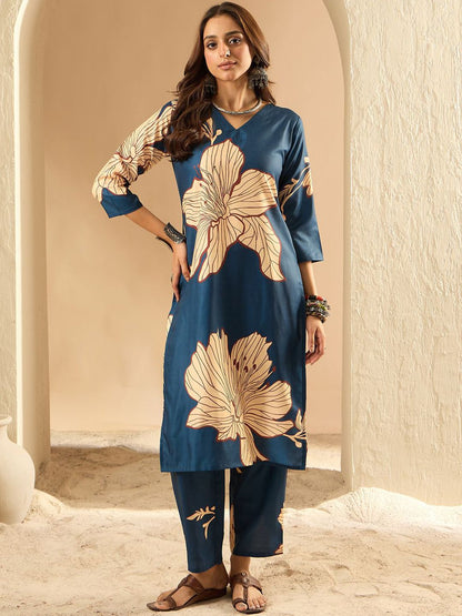 Dhiyona IE Women Floral Printed Straight Kurta with Trousers
