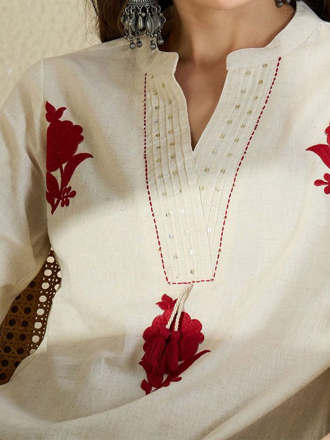 Dhiyona IE Floral Embroidered Pure Cotton Mandarin Collar Top With Trousers Co-Ords