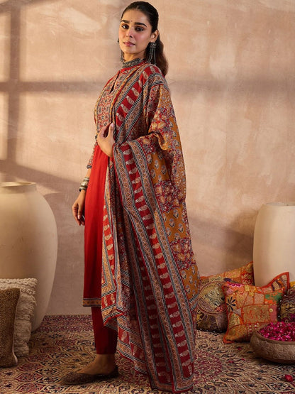 Women Ethnic Motifs Embroidered Beads and Stones Pure Cotton Kurta with Trousers