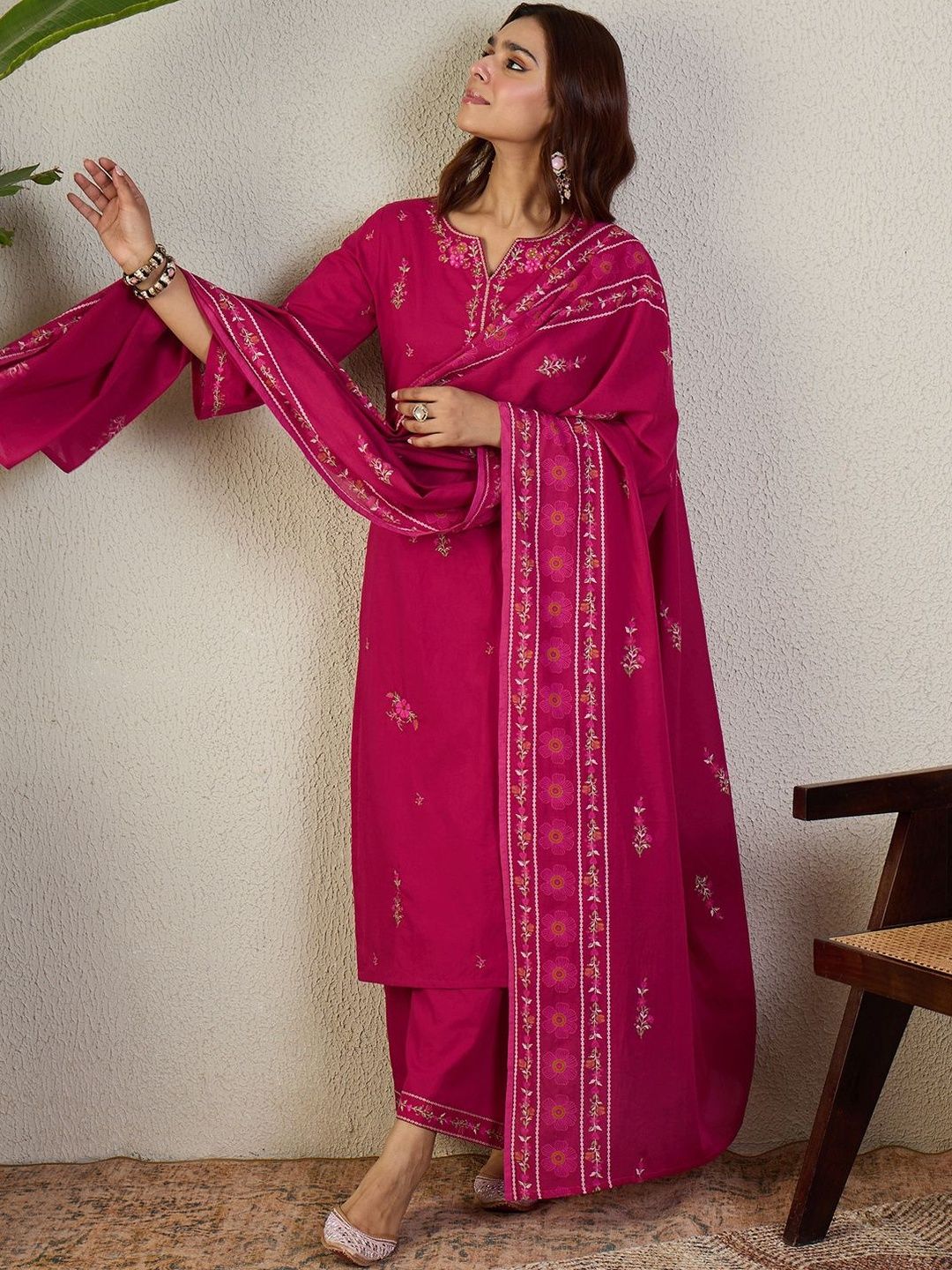 Ethnic Motifs Embroidered Thread Work Pure Cotton Kurta with Trouser & Dupatta