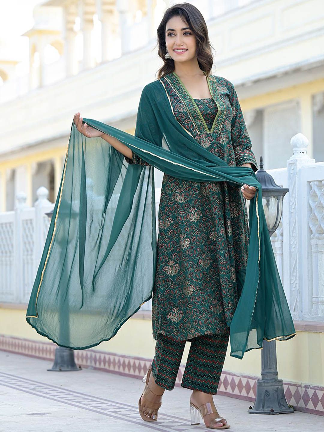 Dhiyona VA Women's Ethnic Motifs Printed Gotta Patti Cotton Kurta with Trousers & Dupatta