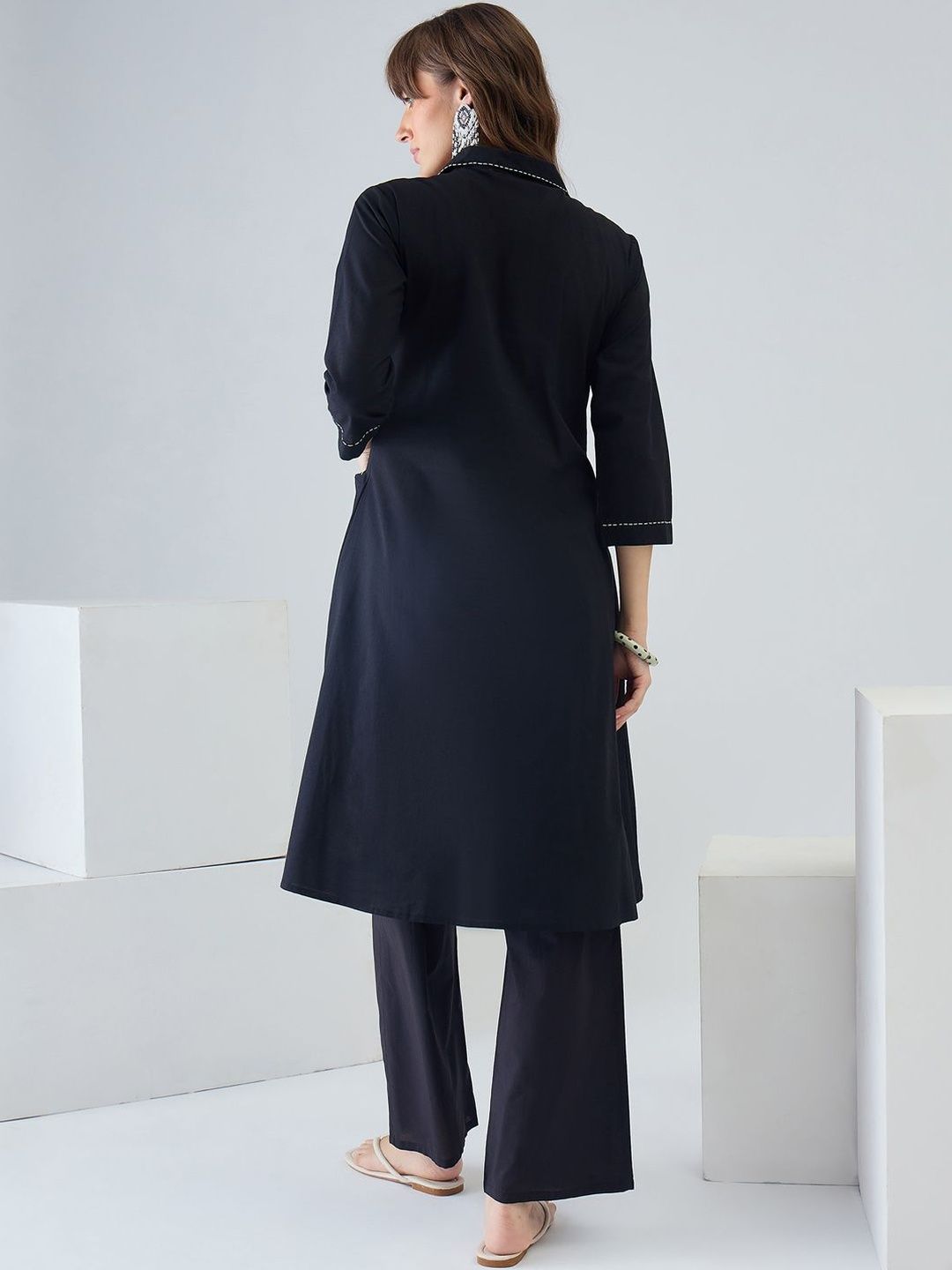 Women Regular Thread Work Pure Cotton Kurta with Trousers