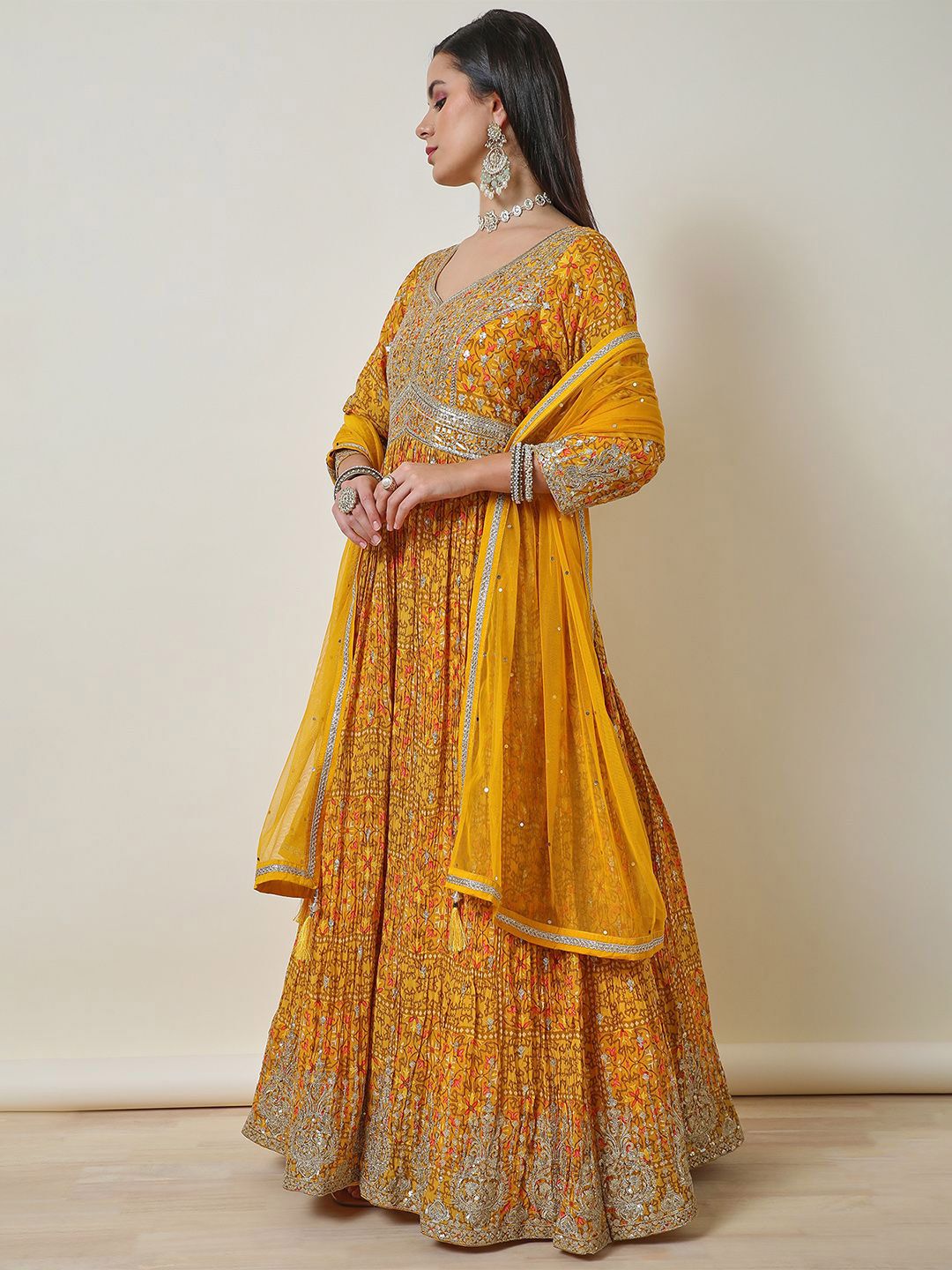 Dhiyona SO Women's Women Floral Printed Empire Sequinned Kurta with Churidar & With Dupatta