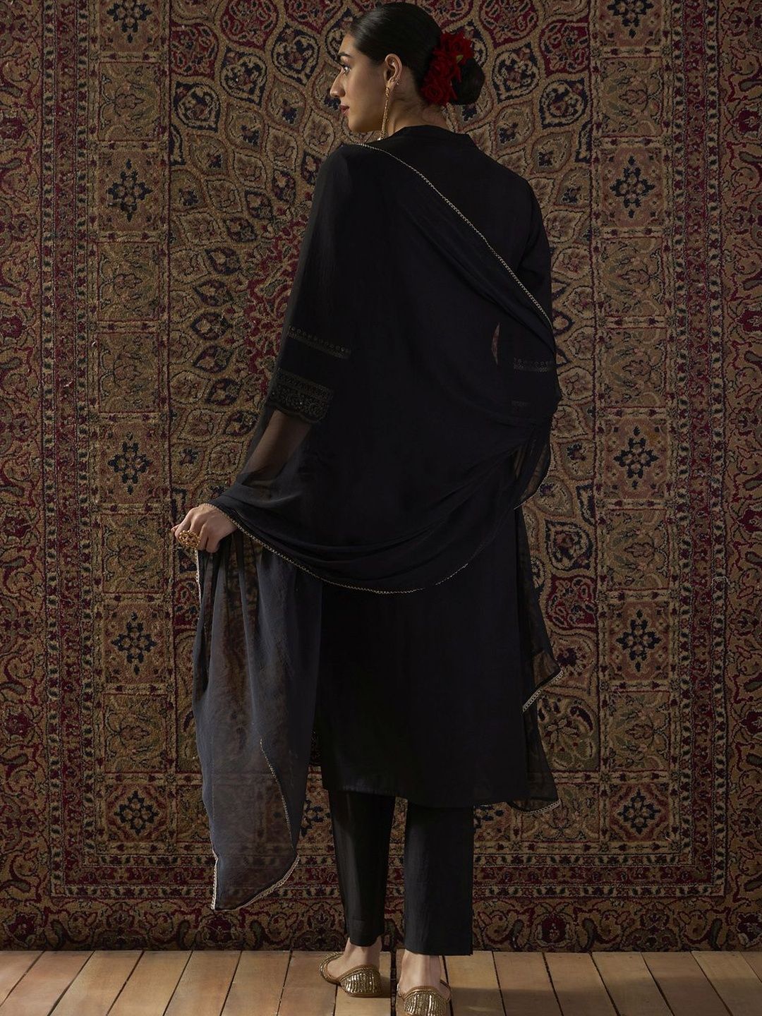 Embroidered Notch Neck Sequinned Straight Kurta With Trousers & Dupatta