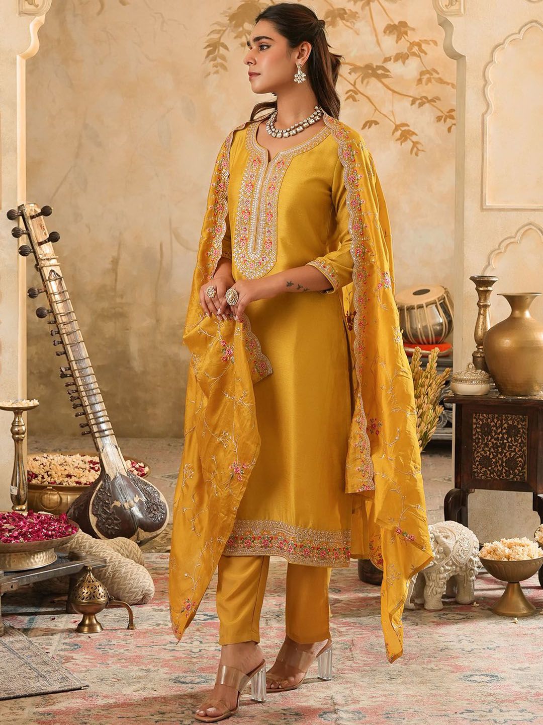 Women Floral Embroidered Kurta with Trousers & Dupatta