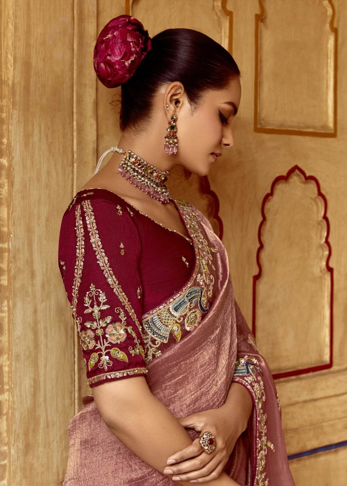 Dhiyona KM Women Dusty Rose Designer Tissue Silk Saree