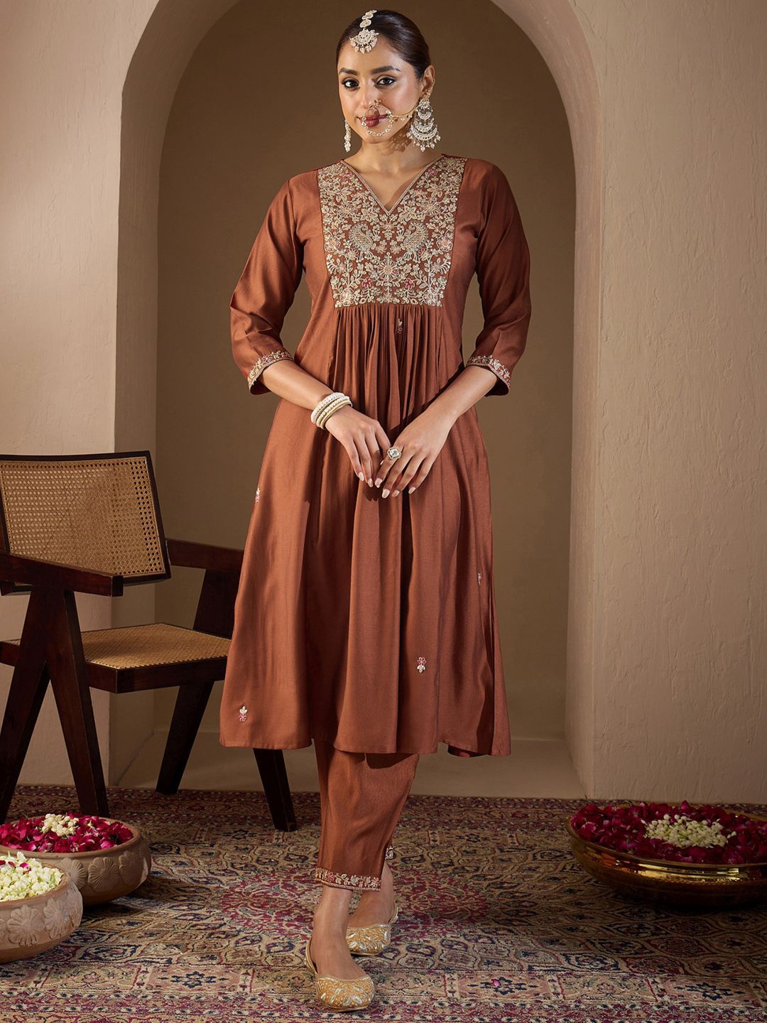 Women Ethnic Motifs Embroidered Regular Liva Kurta with Trousers & With Dupatta