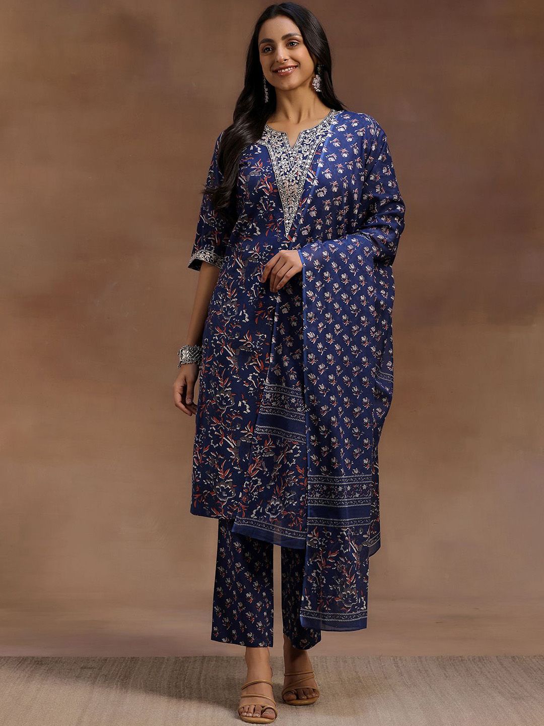 Dhiyona LB Women's Floral Printed Pure Cotton Straight Kurta With Trouser & Dupatta