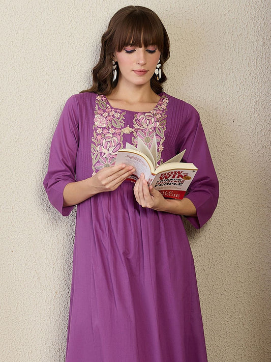 Dhiyona IE Embroidered Round Neck Top With Trousers Co-Ords