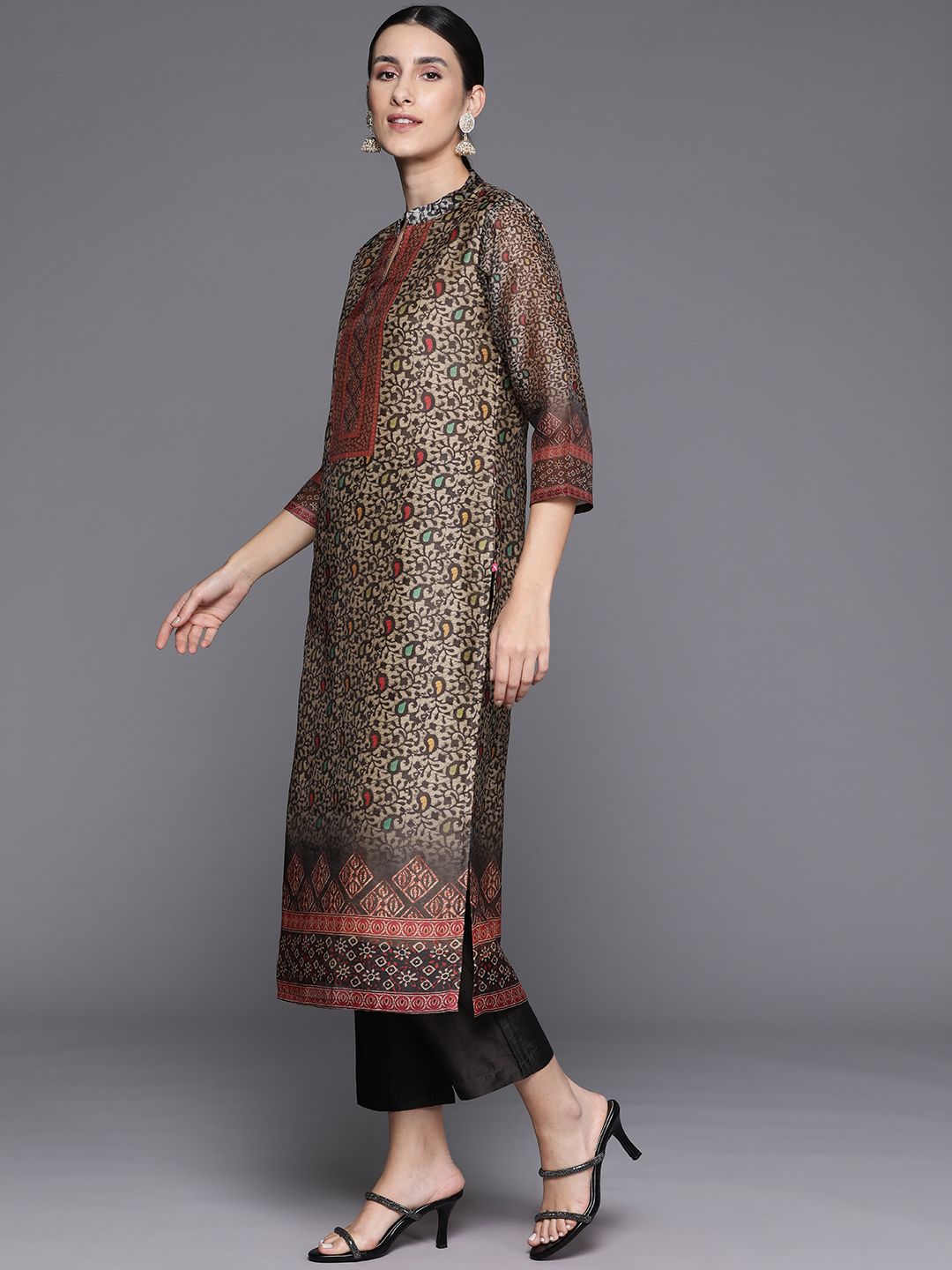 Dhiyona VA Women's Paisley Printed Regular Chanderi Silk Kurta with Trousers & Dupatta