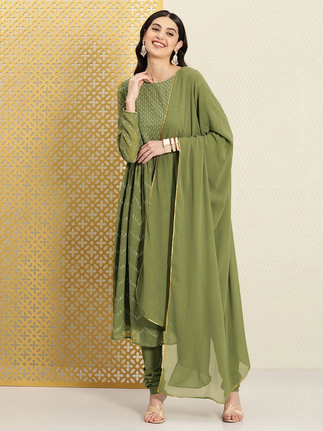 Dhiyona PD Women Jashn Ethnic Motifs Embroidered Sequinned Kurta & Churidar With Dupatta