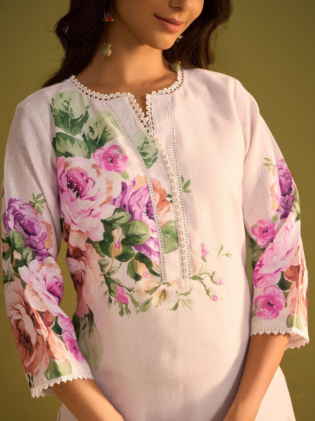 Dhiyona IE Floral Printed V-Neck Linen Straight Kurta With Trousers & Dupatta