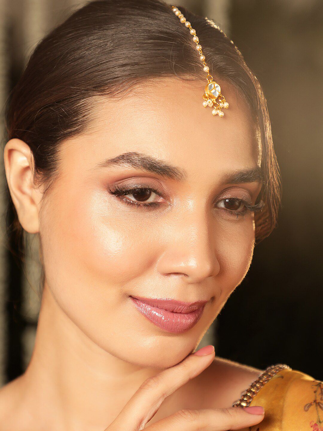 Dhiyona RJ Women's Gold-Plated Kundan Studded Maang Tikka Head Jewellery