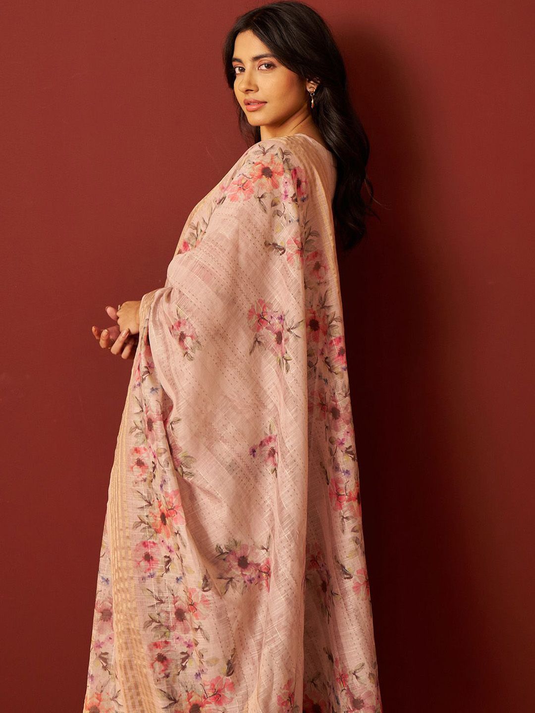 Women Floral Embroidered Linen Kurta with Trousers & Dupatta