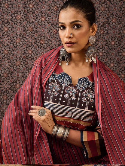 Women Floral Printed Regular Sequinned Pure Cotton Kurta with Trousers & With Dupatta