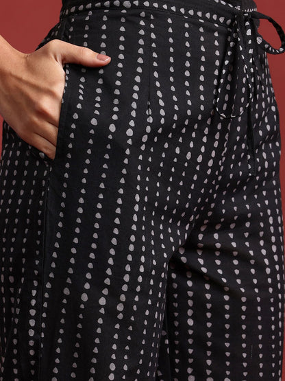 Dhiyona IE Floral Printed Kantha Work Pure Cotton Kurta With Trousers & Dupatta