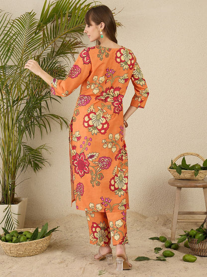 Dhiyona IE Floral Screen Printed V-Neck Straight Kurta With Trousers