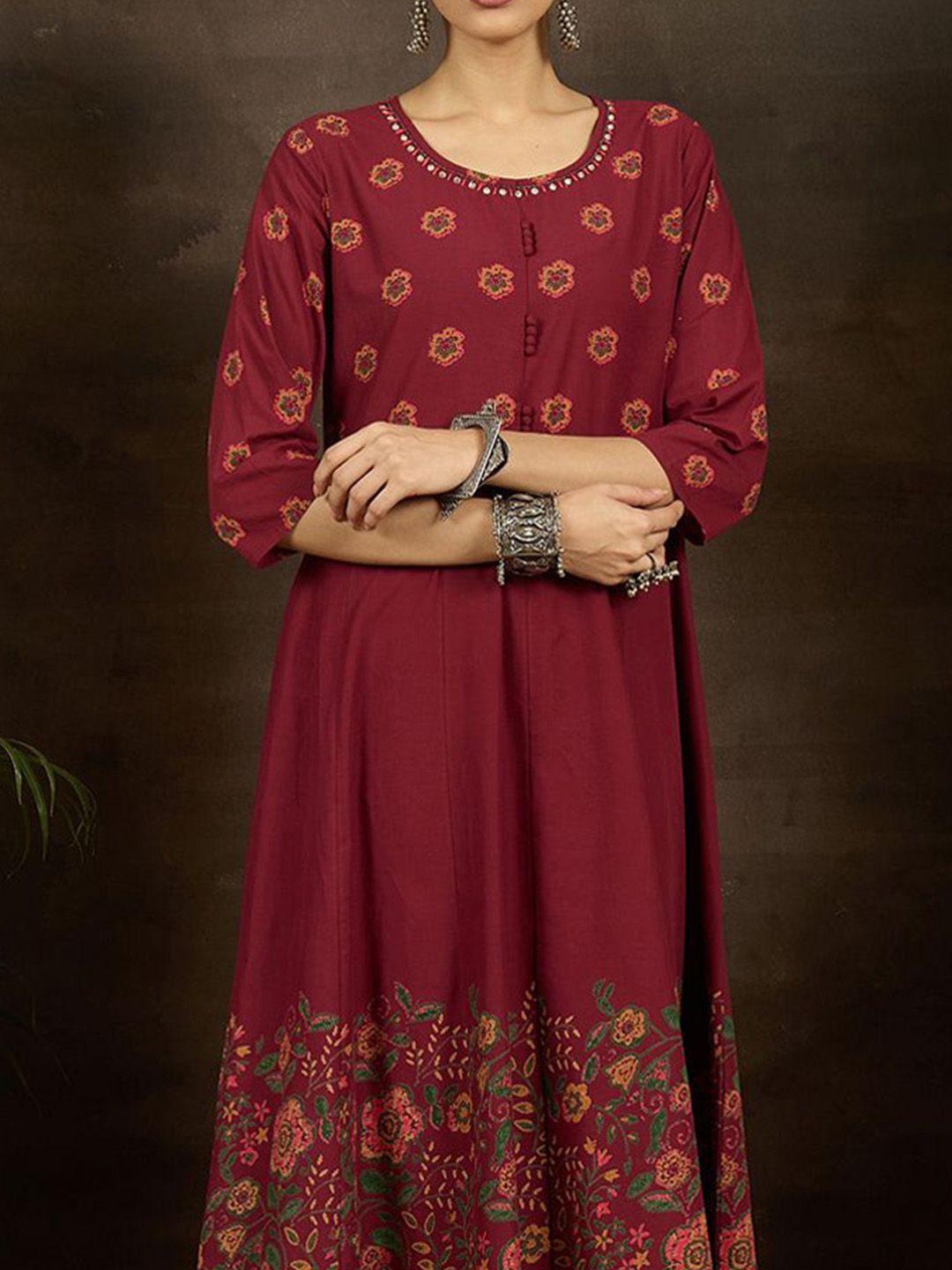 Women Floral Printed Beads and Stones Pure Cotton Kurta with Trousers & Dupatta