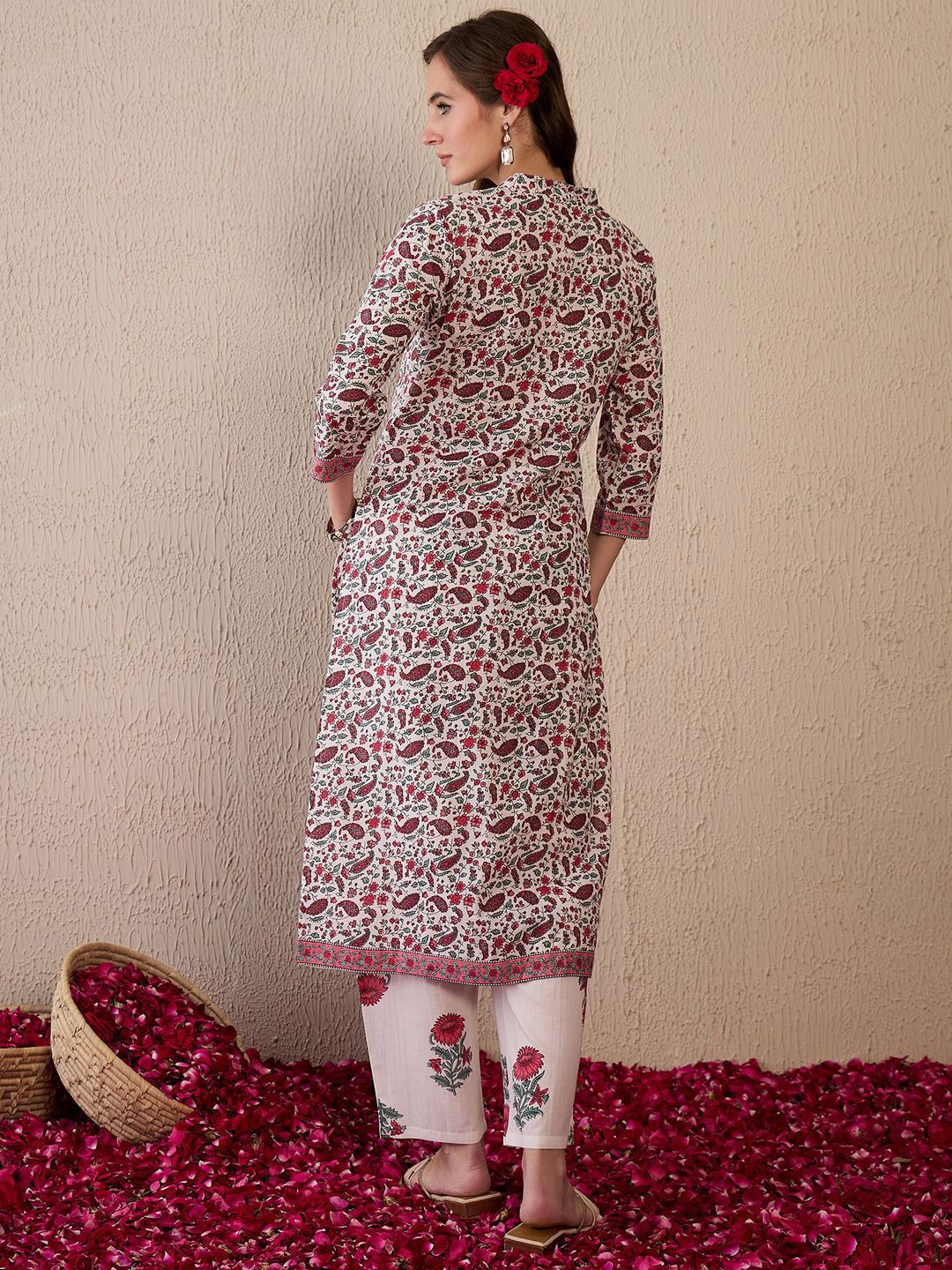 Dhiyona IE Women Ethnic Motifs Printed Regular Pure Cotton Kurta with Trousers