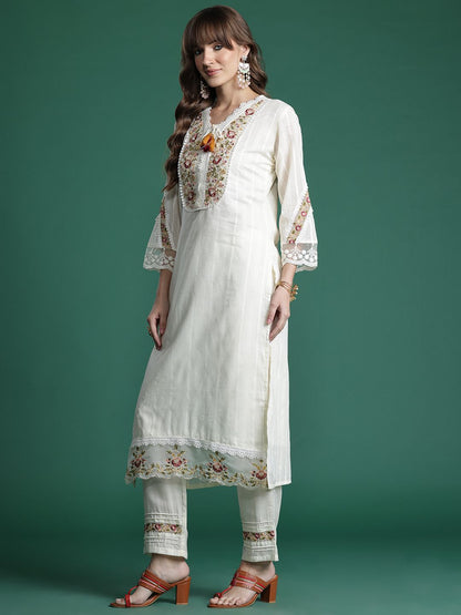 Floral Embroidered Regular Linen Kurta with Trousers & Dupatta