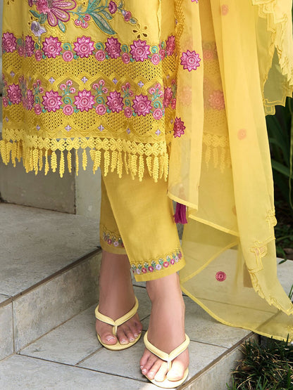 Women Floral Embroidered Regular Sequinned Pure Cotton Kurta with Trousers & With Dupatta