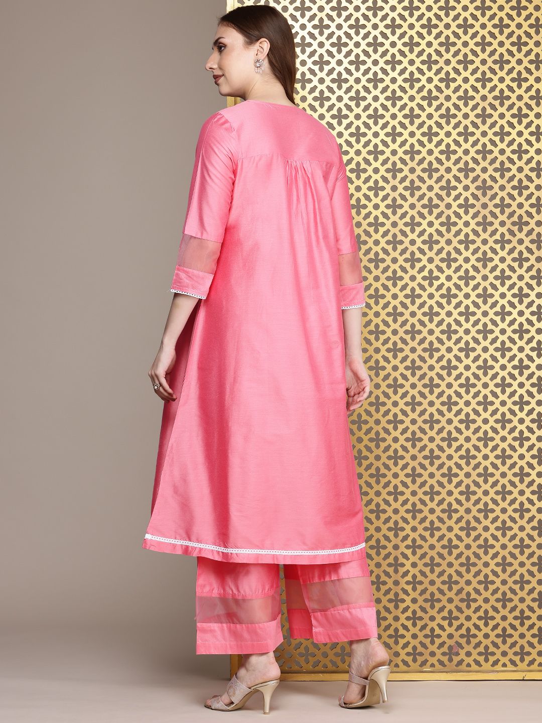 Dhiyona PD Women Women Jashn Floral Embroidered Thread Work Kurta with Palazzos