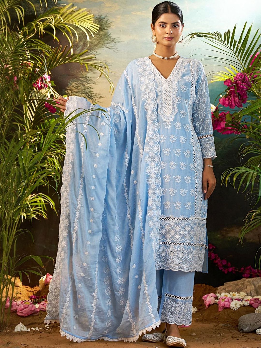 Dhiyona IE Women Ethnic Motifs Embroidered Chikankari Kurta with Trousers & Dupatta