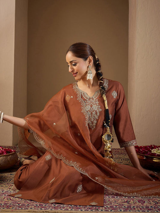Dhiyona IE Women Ethnic Motifs Embroidered Regular Liva Kurta with Trousers & With Dupatta
