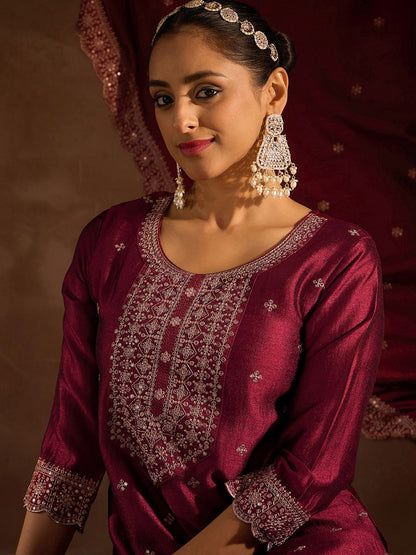 Dhiyona IE Ethnic Motifs Embroidered Thread Work Straight Kurta with Trousers & Dupatta