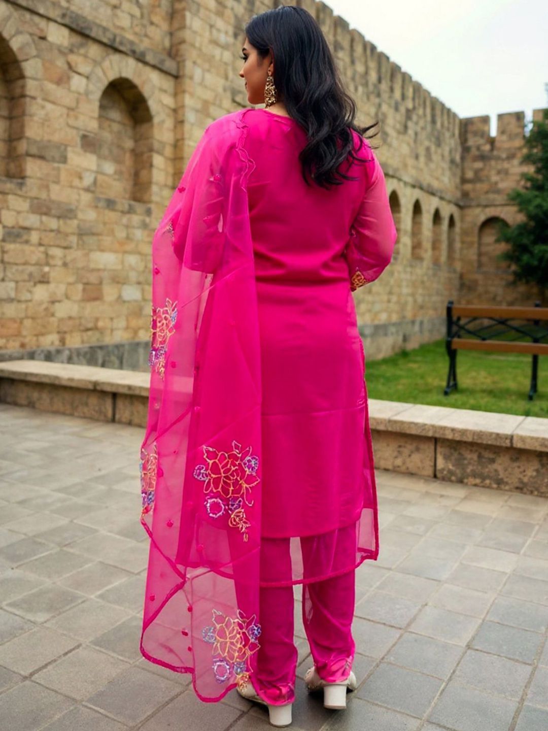 Ethnic Motifs Embroidered Round Neck Thread Work Kurta with Trousers & Dupatta