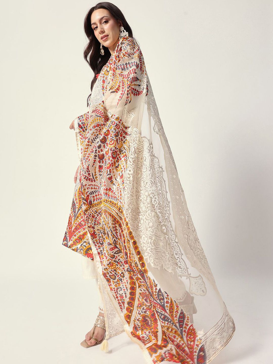Dhiyona IS Women's Floral Yoke Design Thread Work Straight Kurta With Trousers And Dupatta
