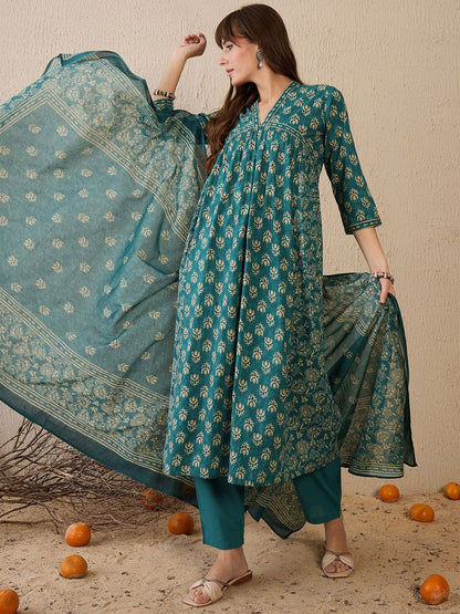 Women Floral Printed Empire Pure Cotton Kurta with Trousers & With Dupatta