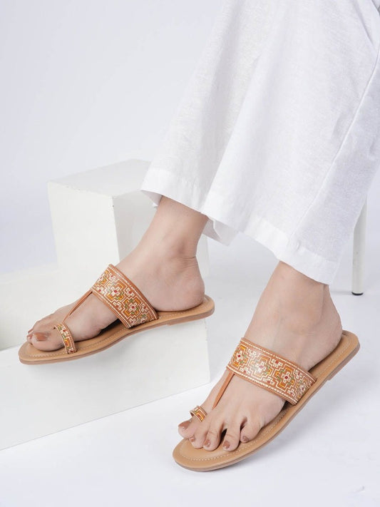 Dhiyona AK Embellished One Toe Flats