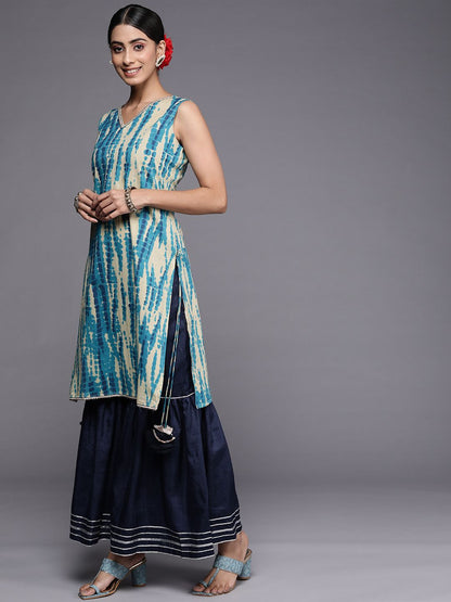 Dhiyona IE Women Blue Dyed Kurta with Sharara