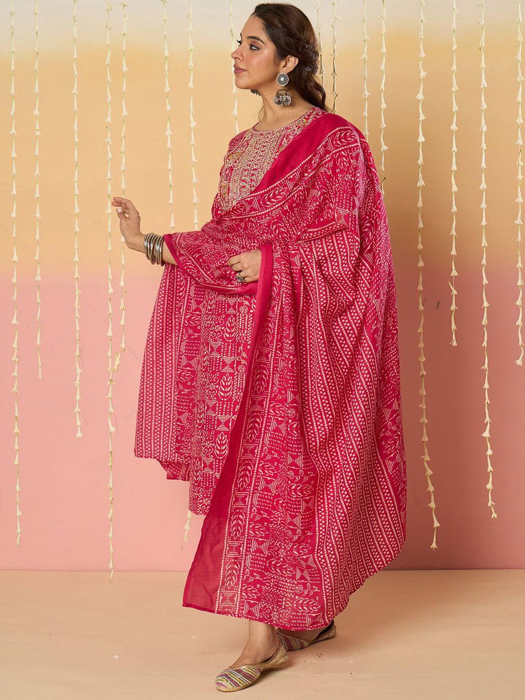 Women Ethnic Motifs Printed Regular Pure Cotton Kurta with Trousers & With Dupatta