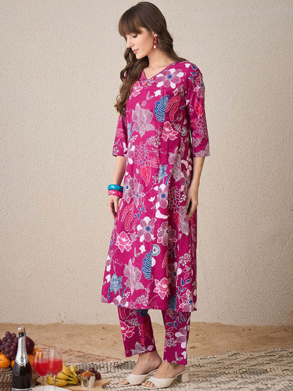 Women Floral Printed Regular Pure Cotton Kurta with Trousers