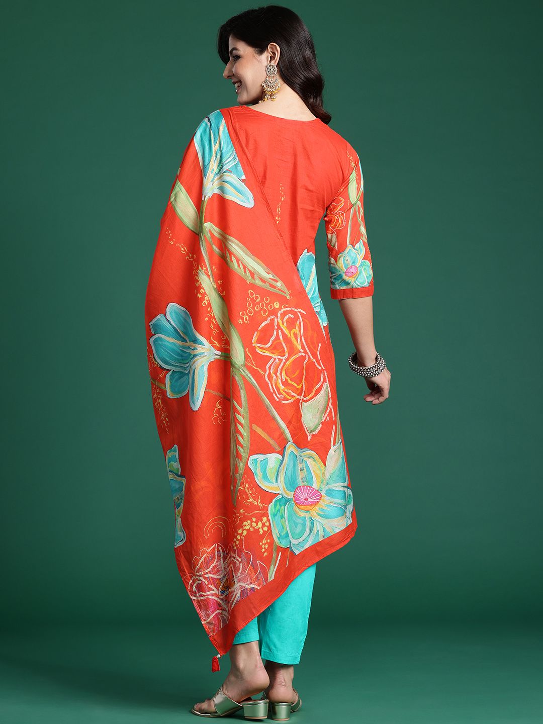 Floral Printed Beads & Stones Pure Cotton Kurta With Trousers & Dupatta