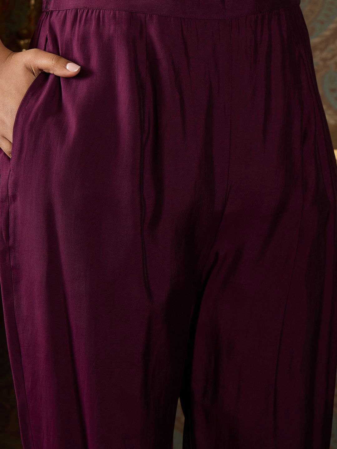 Dhiyona IE Floral Embroidered Kurta With Trousers & Dupatta