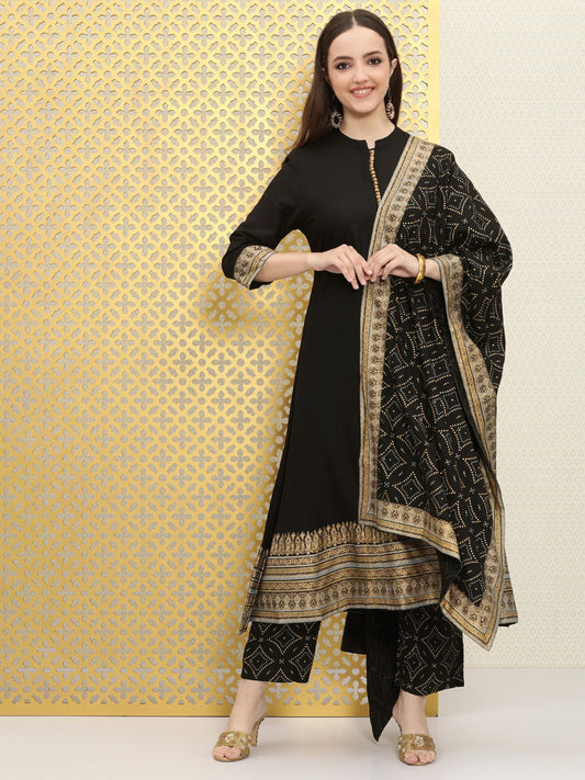 Dhiyona OD  Women Black Bandhani Pleated Kurta with Trousers & With Dupatta