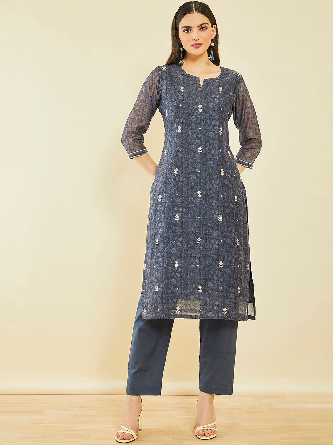 Dhiyona SO Women's Ethnic Motifs Printed Thread Work Chanderi Silk Kurta & Trousers With Dupatta
