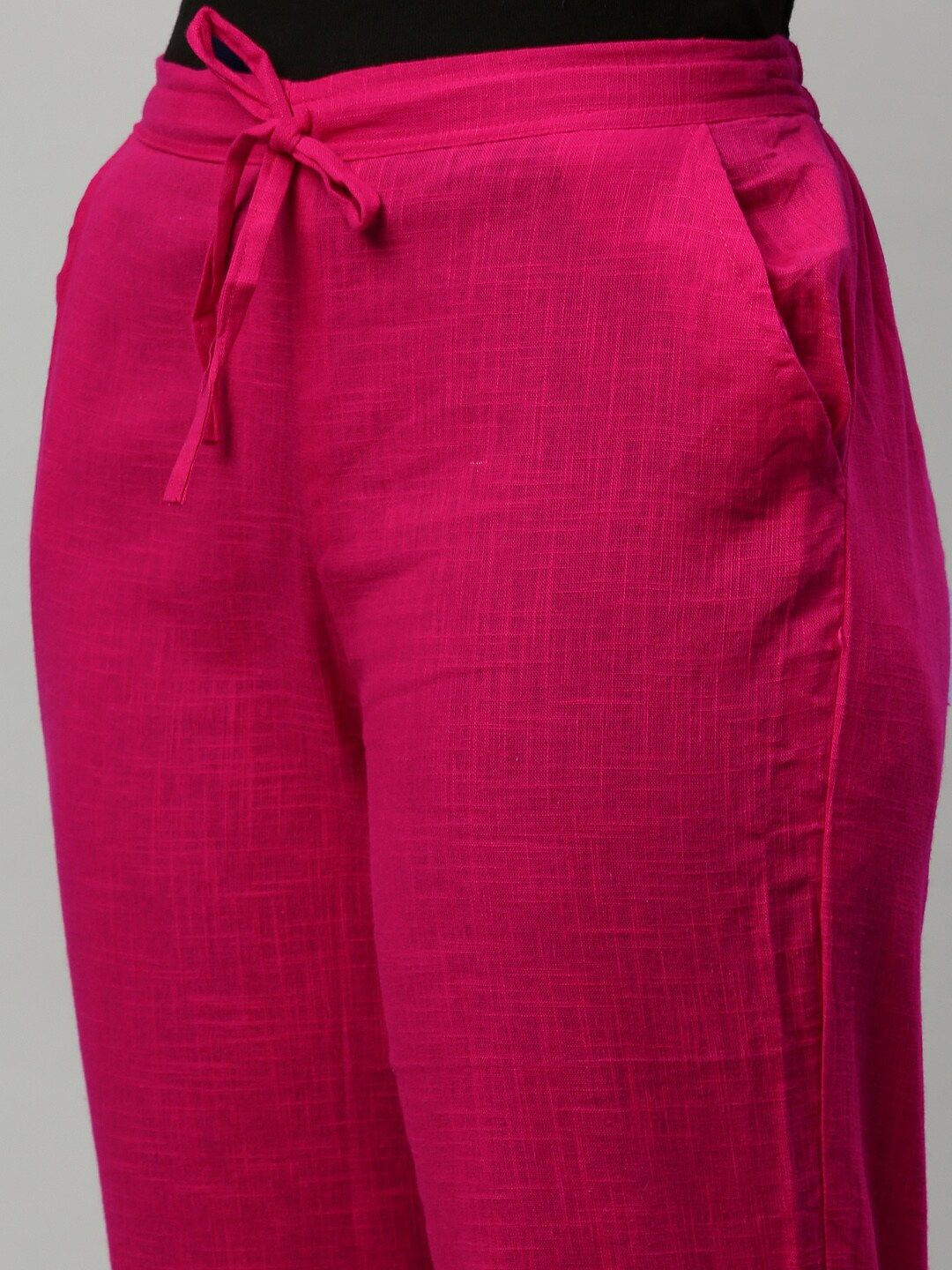 Dhiyona IS Women's Women Pink & White Bandhani Printed Kurta with Trousers