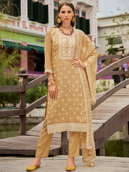 Dhiyona IE Floral Embroidered Round Neck Thread Work Organza Kurta With Trousers & Dupatta
