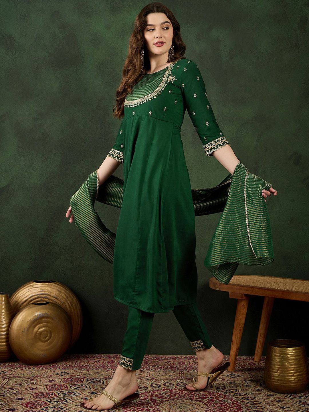 Dhiyona SN Women's Green Floral Embroidered Regular Anarkali Kurta With Trouser With Dupatta